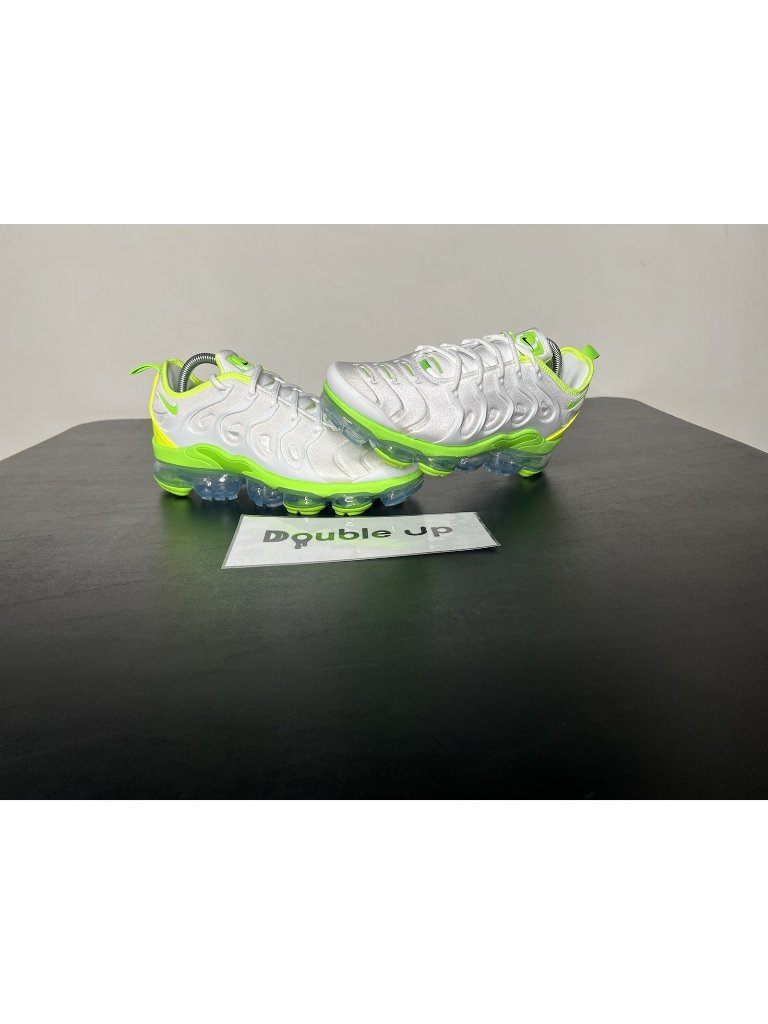 Nike Air Vapormax Plus Tennis Ball Men Size 8 Electric Green White Dj5975-100